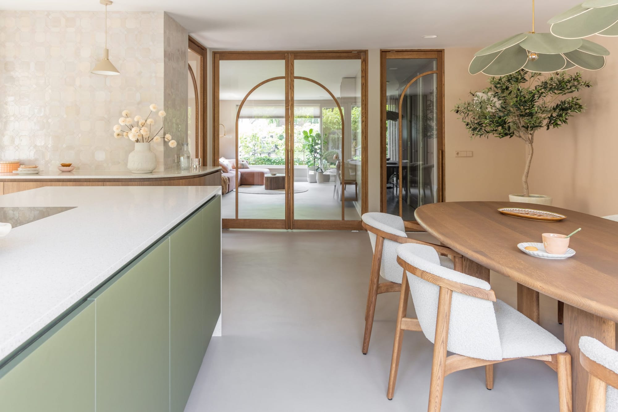 Houten Saffier deurdetail in Project Bakkum