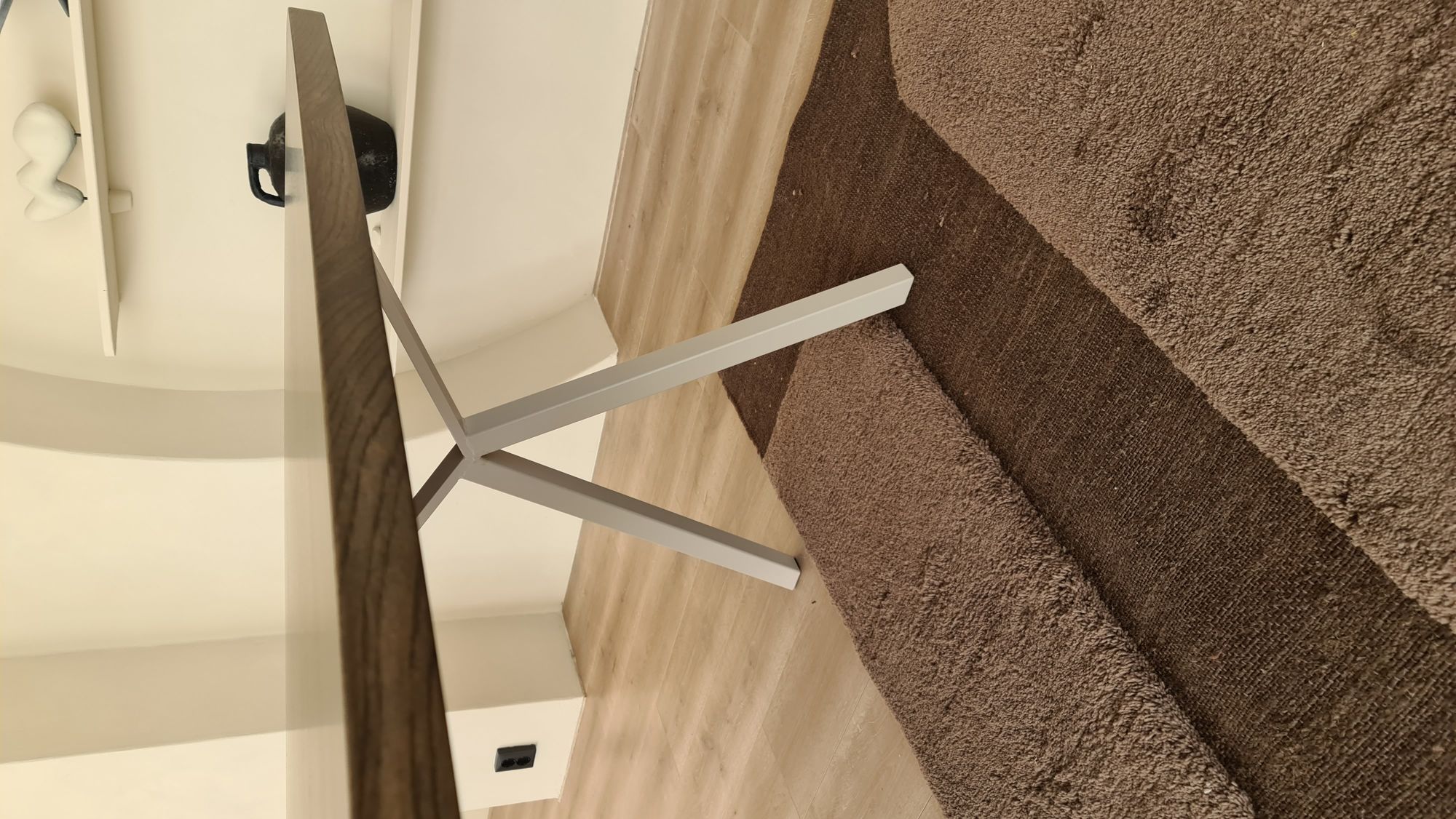 Tafel Deens ovaal bruin-beige beeld 3