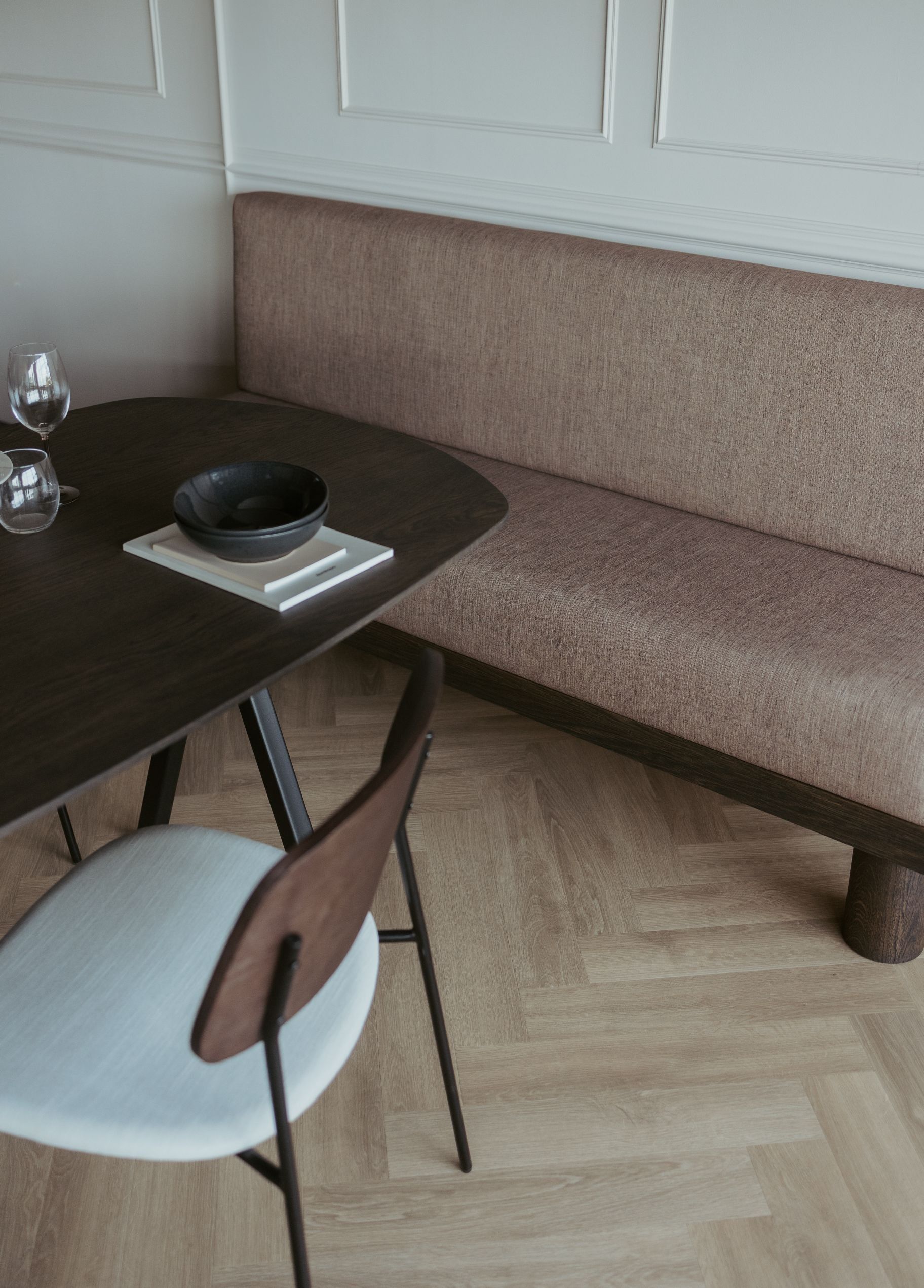 Tafel Deens ovaal verjongd beeld 2