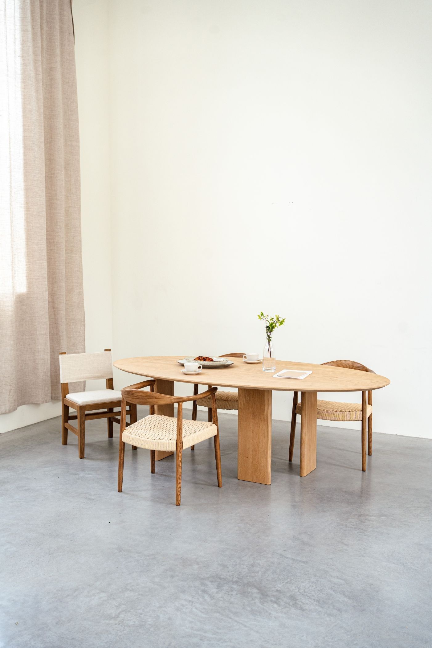 Tafel Ovalus beeld 2